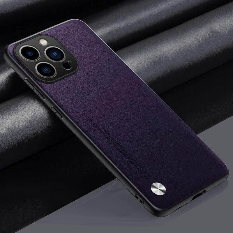 coque iphone 13 LuxCase violet