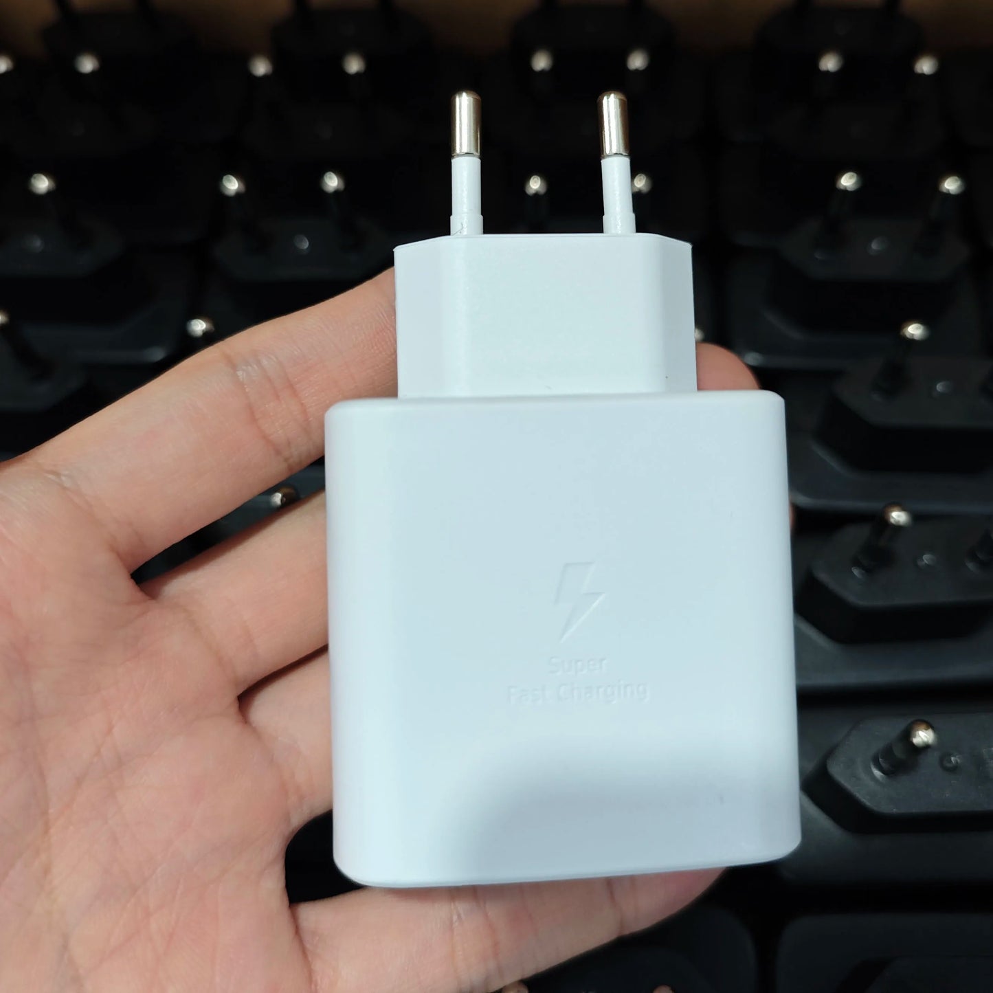 chargeur pour telephone V Charge blanc