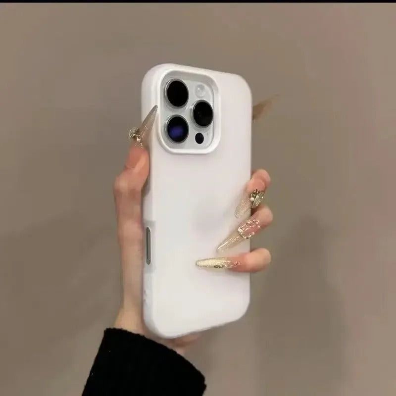 coque iphone 13 CandyShield blanc