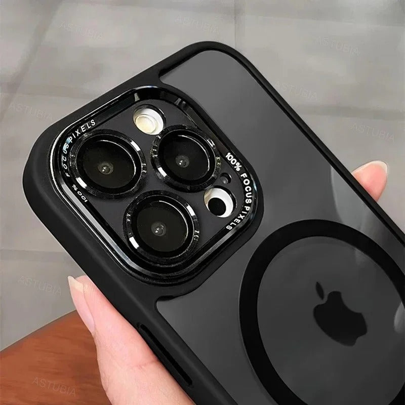 coque iphone 14 ClearMag camera
